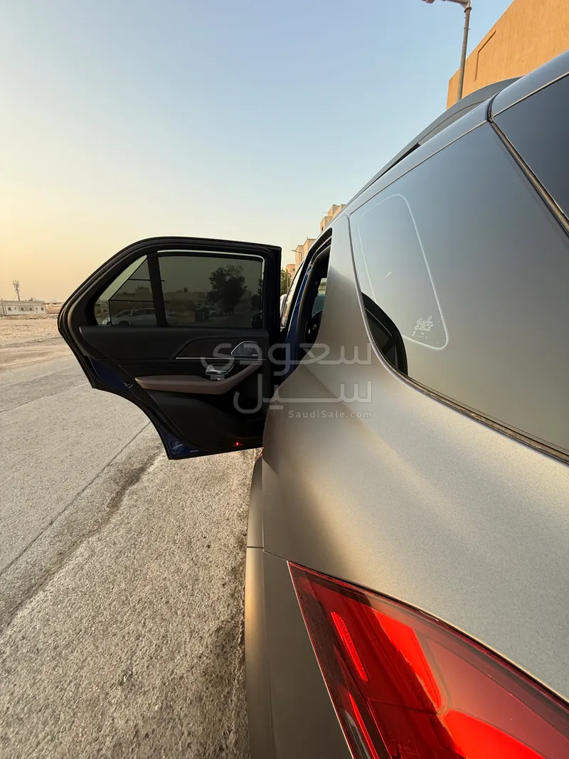 2020 مرسيدس - بنز جي إل إي 53 أي إم جي