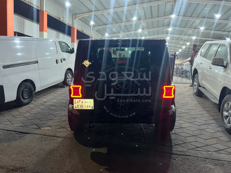 2021 جييب رانجلر صحارى