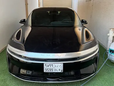 2025 لوسيد اير بيور