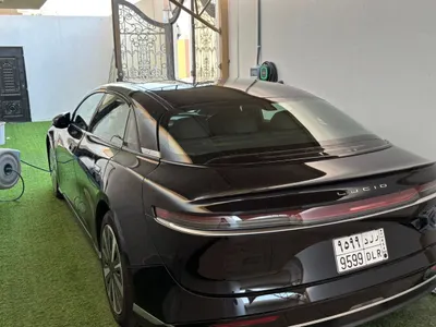 2025 لوسيد اير بيور