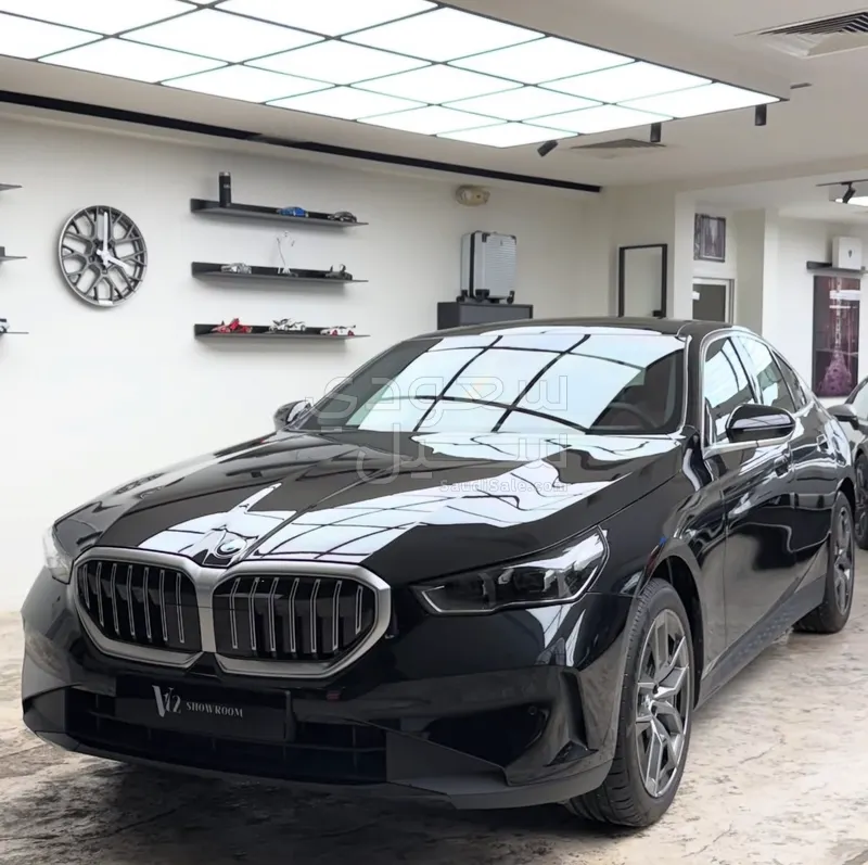 2026 بي ام دبليو الفئة الخامسة 520 أي