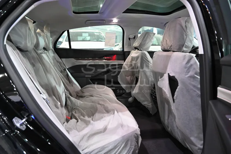 2026 فورد توروس تايتينيوم