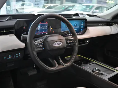 2026 فورد توروس تايتينيوم