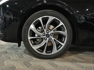 2026 فورد توروس تايتينيوم