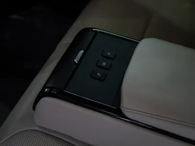 2023 تويوتا كراون