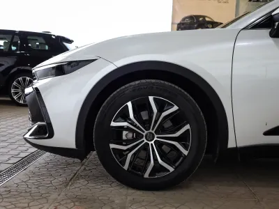 2023 تويوتا كراون