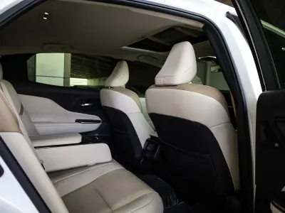 2023 تويوتا كراون