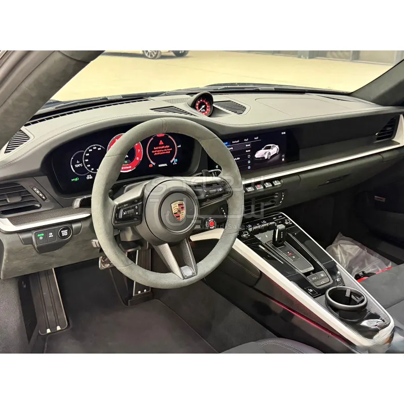 2025 بورش 911 كاريرا جي تي اس