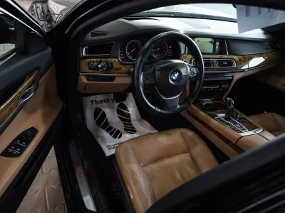 2014 بي ام دبليو الفئة السابعة 740 إل أي