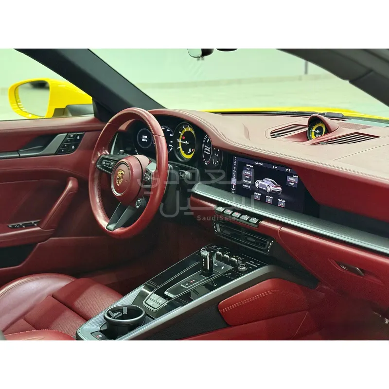 2020 بورش 911 كاريرا 4