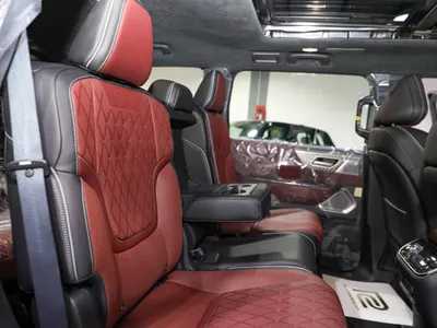 2025 انفينيتي كيو اكس 80