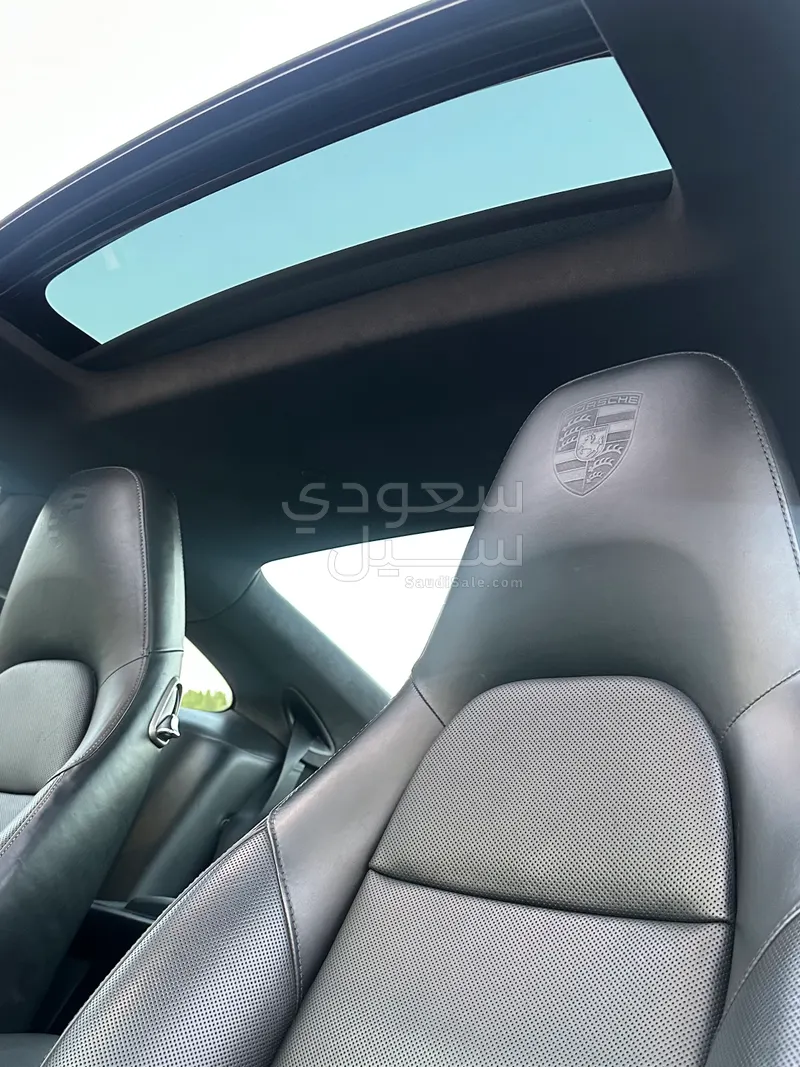 2017 بورش 911 كاريرا 4 اس