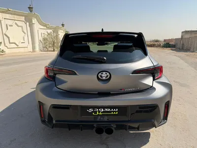 2023 تويوتا كورولا جي آر
