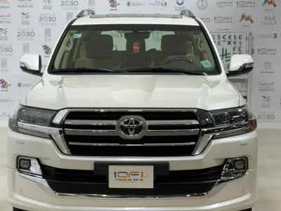 2019 تويوتا لاند كروزر جي اكس ار