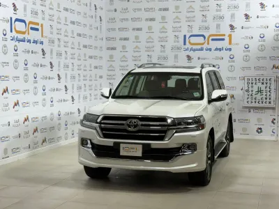 2019 تويوتا لاند كروزر جي اكس ار