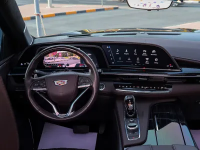 2023 كاديلاك اسكاليد في
