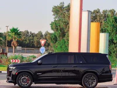 2023 كاديلاك اسكاليد في