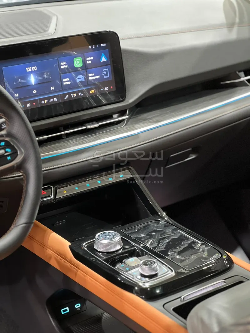 2026 فورد تيريتوري تيتانيوم بلس