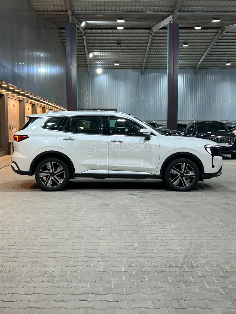 2026 فورد تيريتوري تيتانيوم بلس