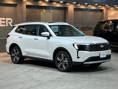 2026 فورد تيريتوري تيتانيوم بلس