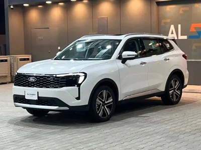 2026 فورد تيريتوري تيتانيوم بلس