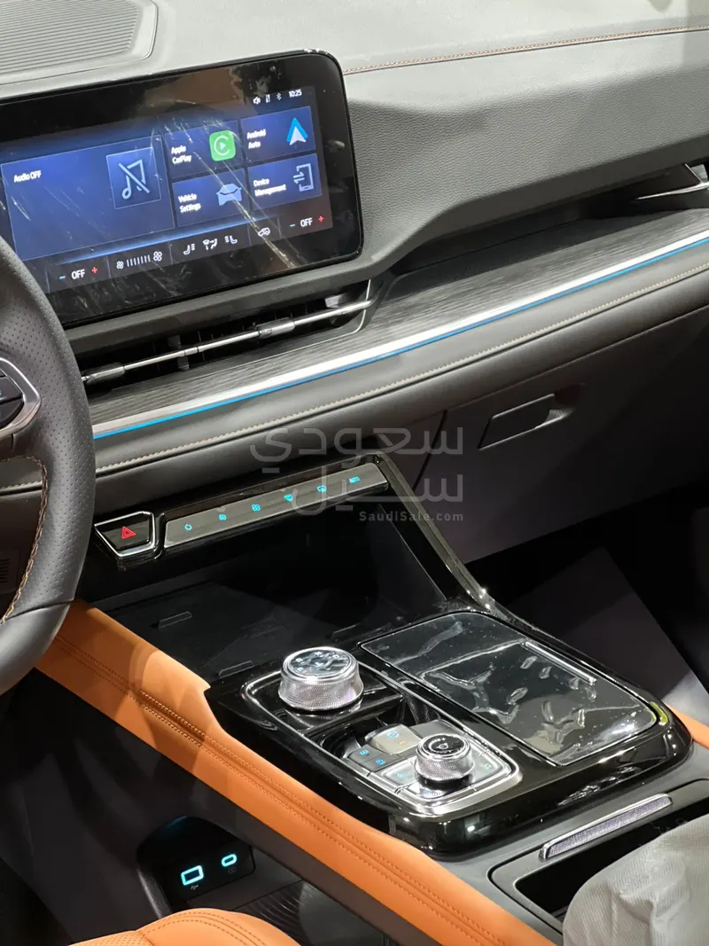 2026 فورد تيريتوري تيتانيوم بلس