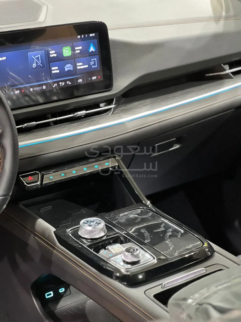 2026 فورد تيريتوري تيتانيوم بلس