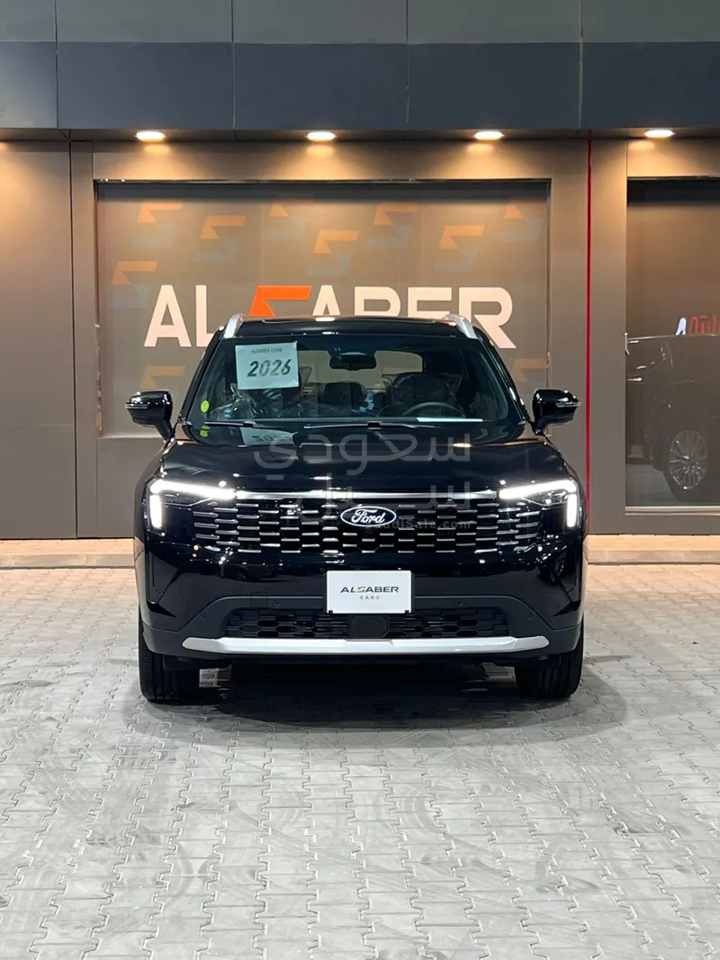 2026 فورد تيريتوري تيتانيوم بلس