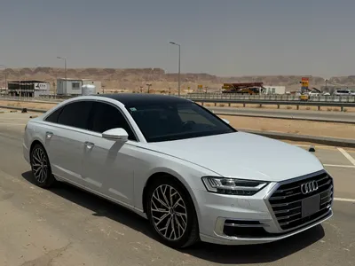 2018 اودي اي 8 ال 55تي اف اس أي