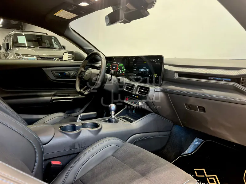 2024 فورد موستانغ دارك هورس