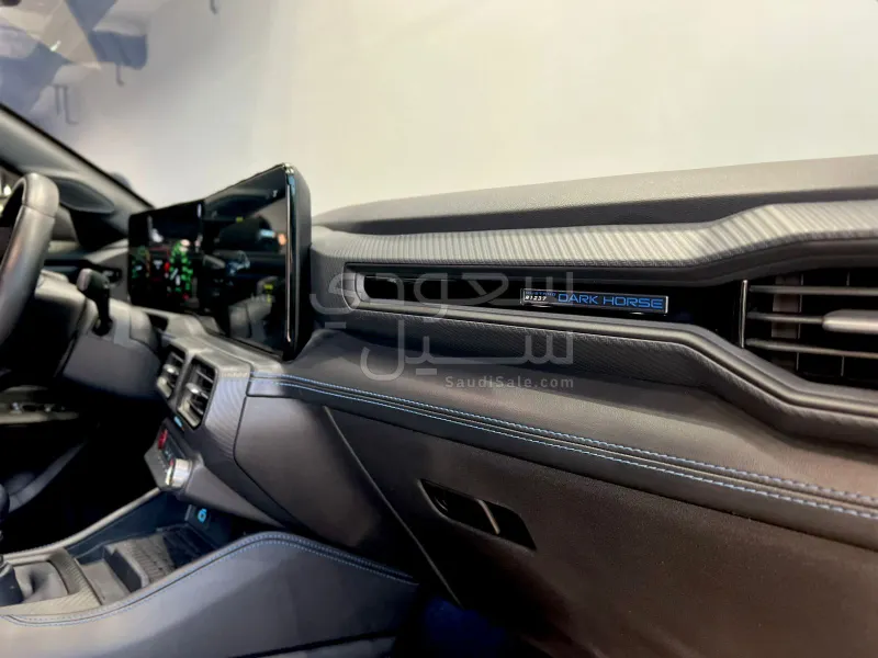 2024 فورد موستانغ دارك هورس