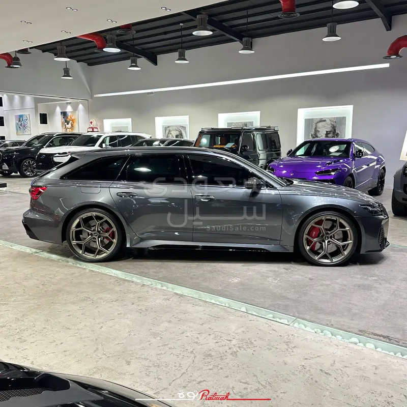 2025 اودي ار اس 6