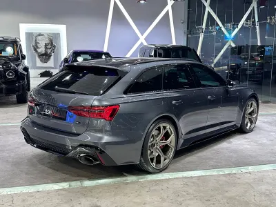 2025 اودي ار اس 6