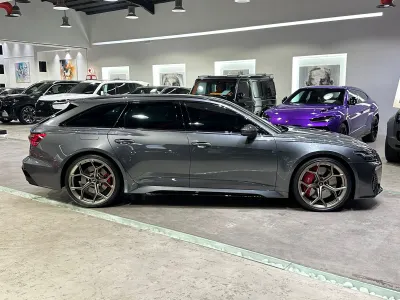 2025 اودي ار اس 6