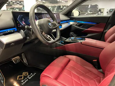 2024 بي ام دبليو الفئة الخامسة 520 أي إم كت