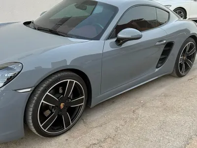 2025 بورش كايمان