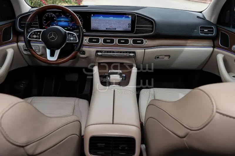 2021 مرسيدس - بنز جي إل إي 450