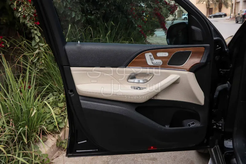 2021 مرسيدس - بنز جي إل إي 450