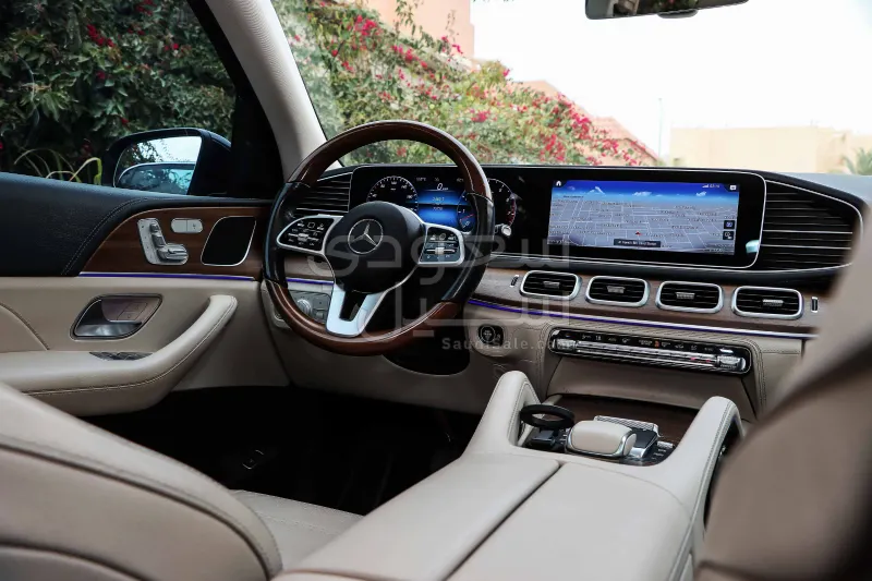 2021 مرسيدس - بنز جي إل إي 450