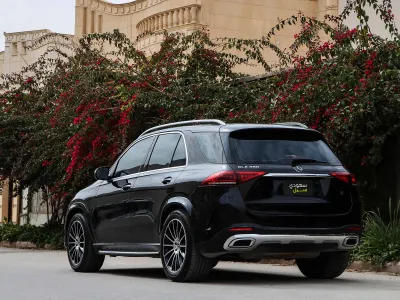 2021 مرسيدس - بنز جي إل إي 450