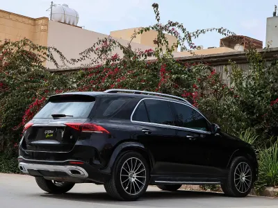 2021 مرسيدس - بنز جي إل إي 450