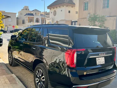 2021 جي ام سي يوكون اي تي 4