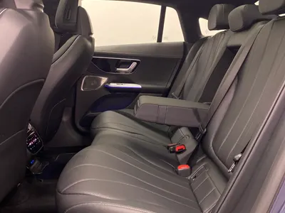 2023 مرسيدس - بنز إي كيو إي 350+