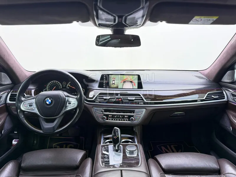 2016 بي ام دبليو الفئة السابعة 750 إل أي