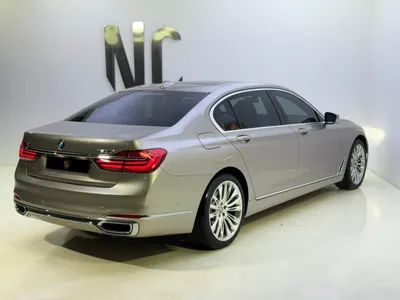 2016 بي ام دبليو الفئة السابعة 750 إل أي