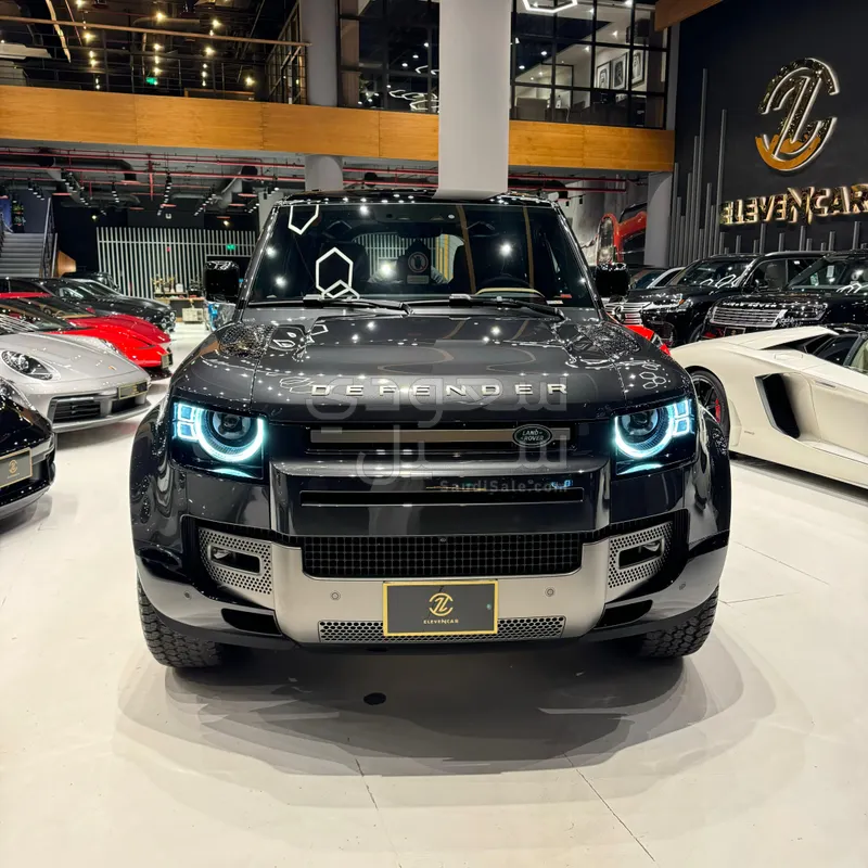 2025 لاند روفر ديفيندر اكس داينمك