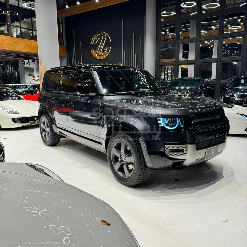 2025 لاند روفر ديفيندر اكس داينمك