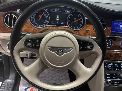 2011 بنتلي مولسان