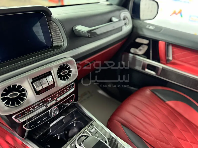 2022 مرسيدس - بنز جي 63 أي إم جي