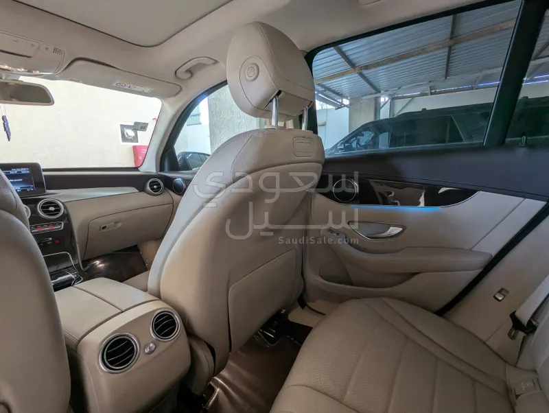 2018 مرسيدس - بنز جي إل سي 250